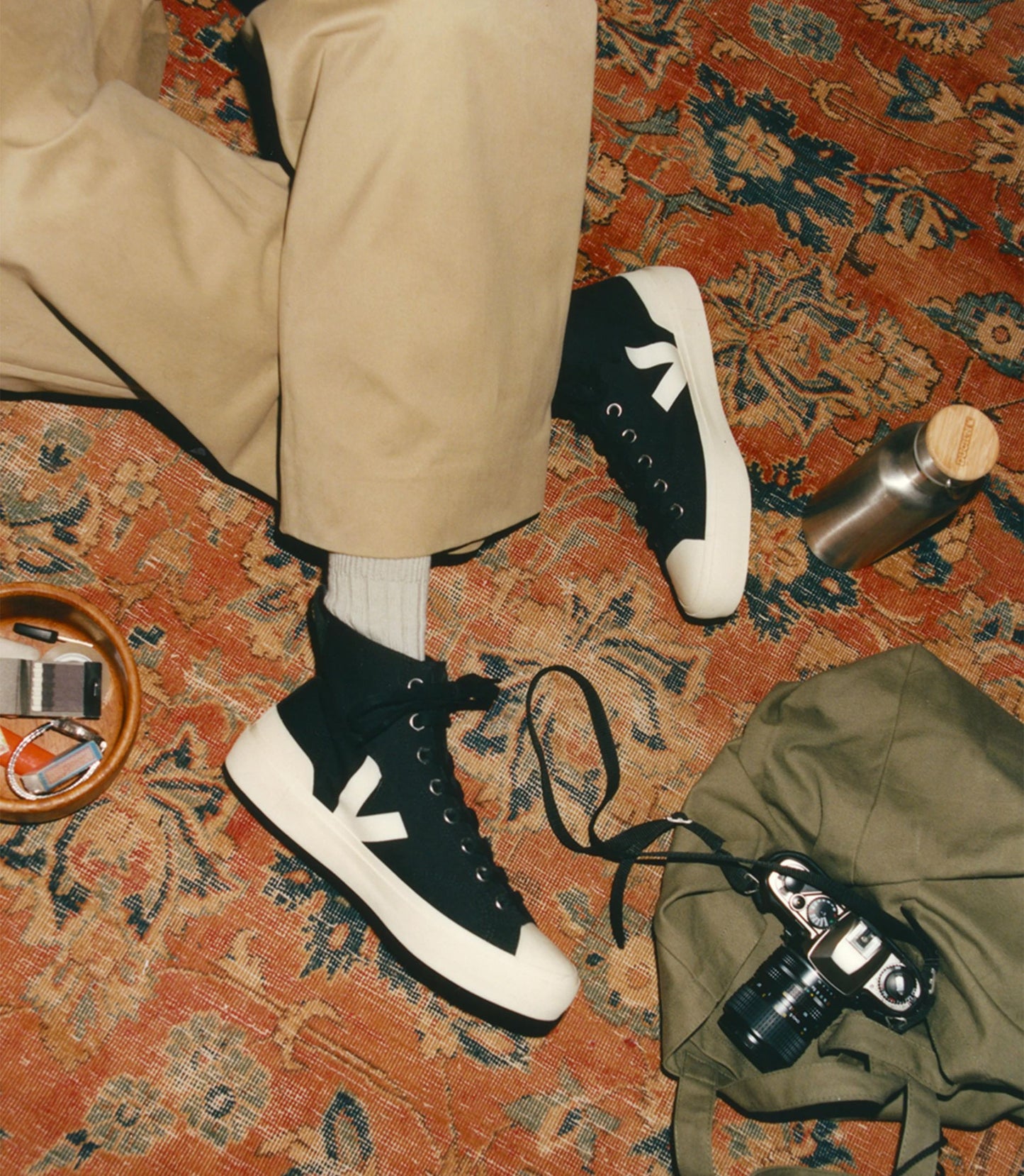 WATA II CANVAS BLACK PIERRE